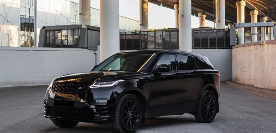 Land Rover Range Rover Velar noleggio lungo termine Land Rover Range Rover Velar noleggio lungo termine