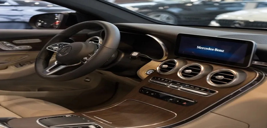 Mercedes-Benz Glc coupè interni Mercedes-Benz Glc coupè interni