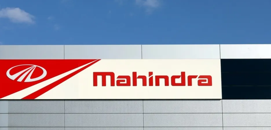 Noleggio auto lungo termine Mahindra