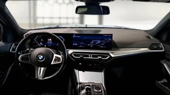 Interni BMW Serie 3 MSport Touring