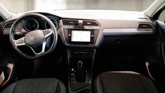 Interni Volkswagen Tiguan Life DSG